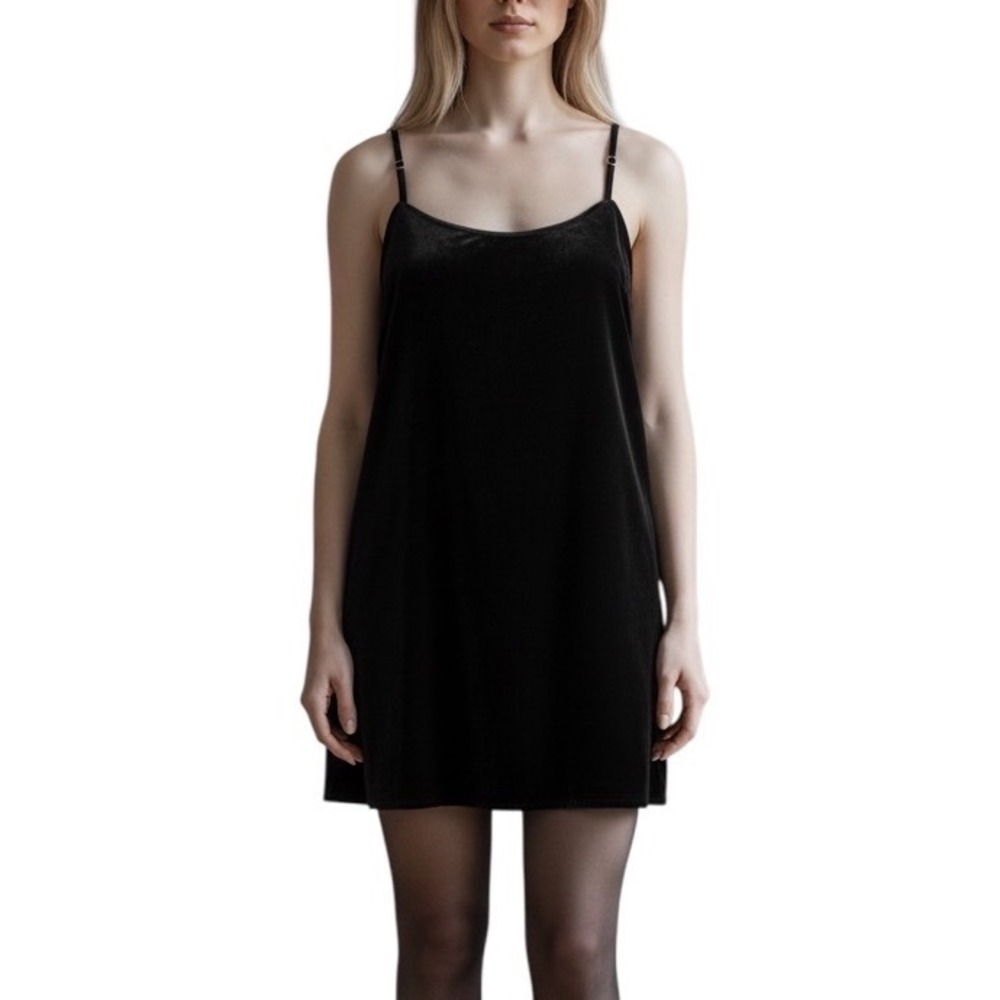 Shiny by Nature Minimalist Black Velvet Soft Goth Slip Dress XXL Y2K Party Chic‎